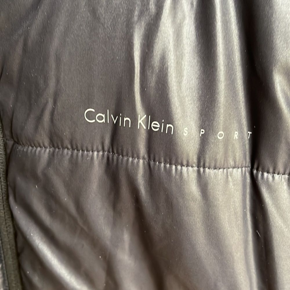 Z Calvin Klein Sport convertible to vest (zip off sleeves) puffer zip jacket - Picture 2 of 8